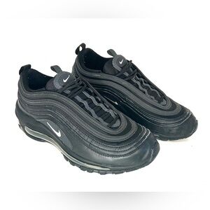 Nike Air Max 97 GS 921522-011 Triple Black Running Shoes Size 7Y / Women's 8.5